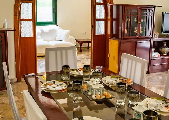 فيلة Maria Voládha