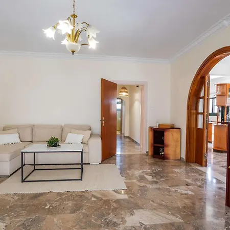 Villa Maria Voládha